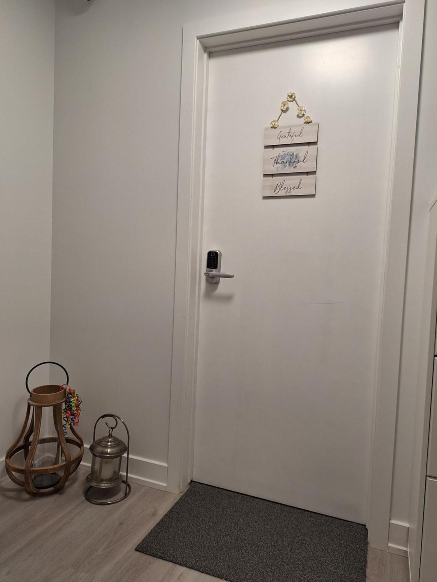 Independent Basement Studio Suite Οττάβα Εξωτερικό φωτογραφία